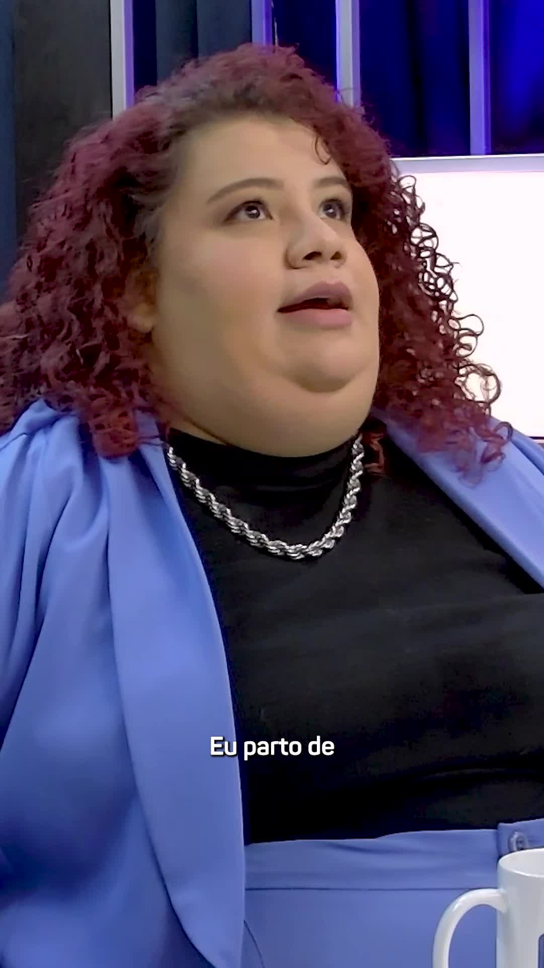 As chamadas canetas emagrecedoras viraram febre no Brasil. As buscas pelo produto aumentaram, operações policiais localizaram carga roubada e falsificação de medicamentos, e logo a versão genérica do Ozempic deve estar disponível. Nessa busca pelo emagrecimento, o #PautaeProsaJG #25 discute a onda de Mounjaro e Ozempic no Brasil, o acesso a procedimentos e toda a pressão estética e as questões relacionadas à dismorfia corporal e transtornos alimentares que atingem principalmente mulheres e a população LGBT+ na busca pelo corpo considerado padrão. Além dos preconceitos em torno da obesidade. Para tratar de todos esses assuntos, Fernando Oda conversa com o endocrinologista Renato Zilli e a psicanalista Lais Sellmer. #JornalDaGazeta