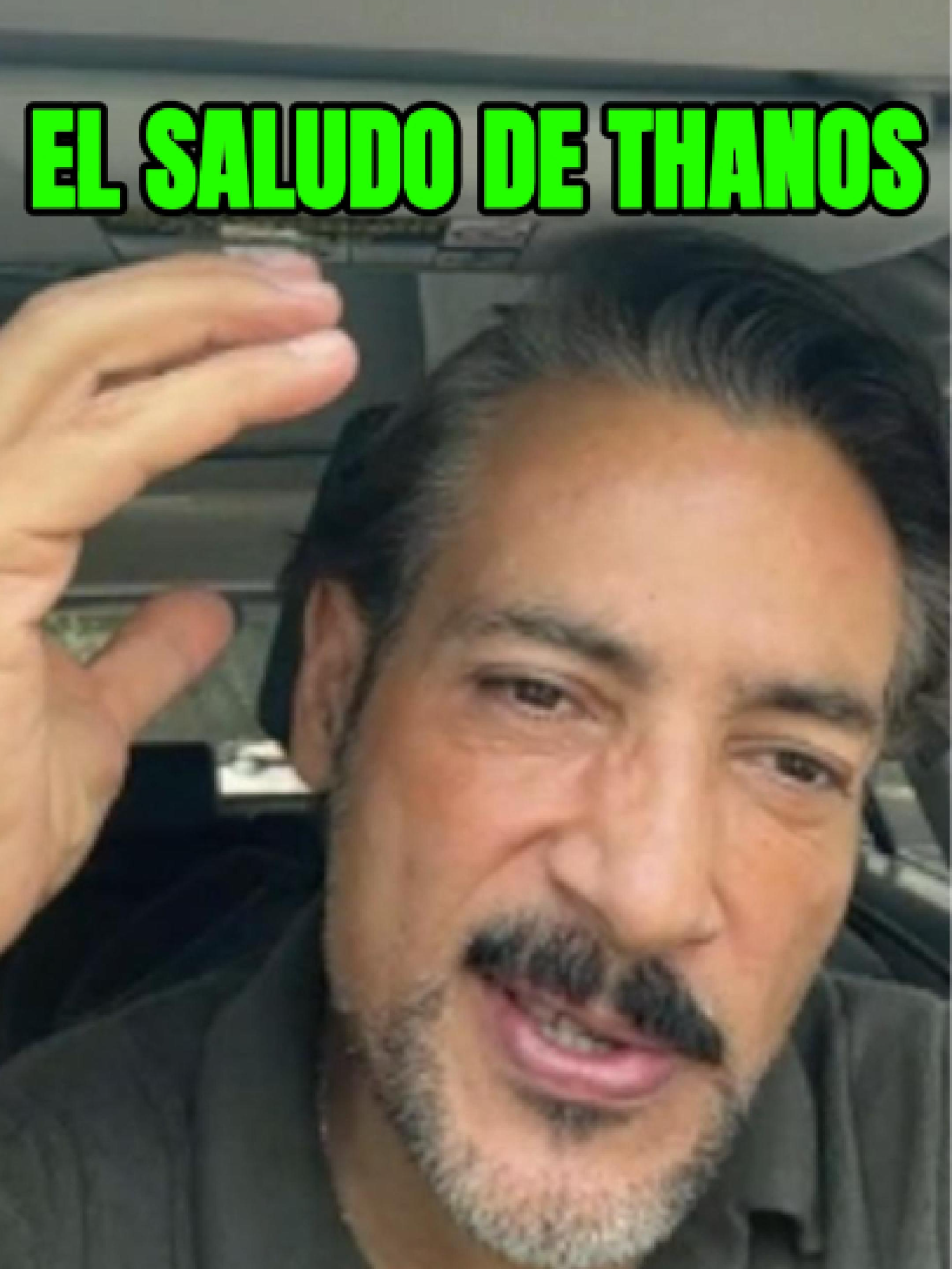 Tenemos un saludo especial del mismísimo Thanos este #DíaDelNiño  😱 Esta vez no viene a robar las gemas del infinito ni destruir a los Vengadores, @juancarlostinocoripolll viene directamente desde el mundo de Marvel para revivir a tu niño interior 🥹 No te pierdas de ningún detalle de la entrevista que tuvimos con el villano más gande de Disney y el UCM con uno de los invitados de lujo de @comiccon.guatemala 😈 Comenta si te esperabas ver esta versión más blanda de Thanos 🤔