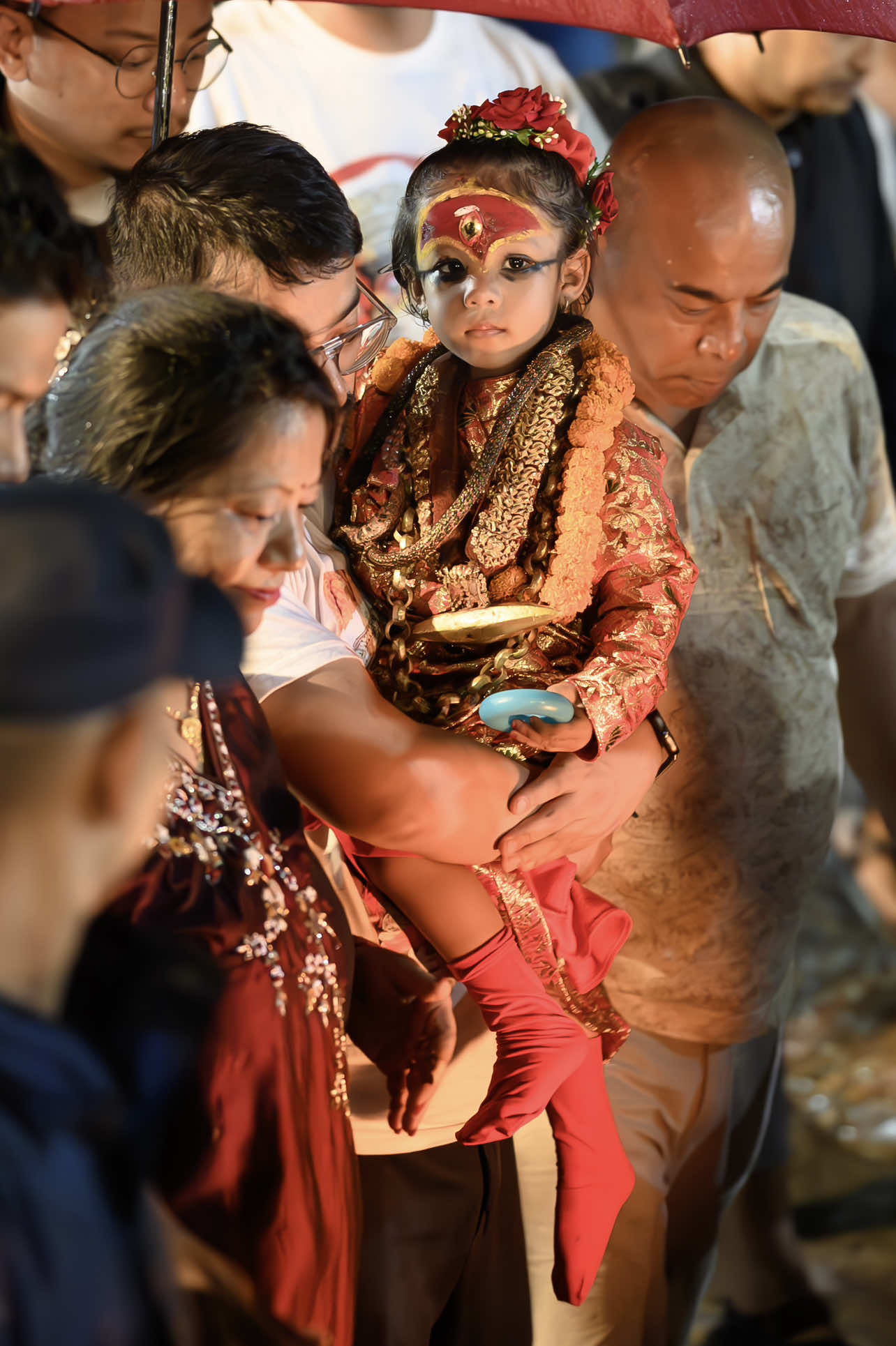Kumari Maaju’s first Appearance🙏🏻❤️ #jatraofnepal #newacultureourpride #kumari #culturenepal #explorenepal 