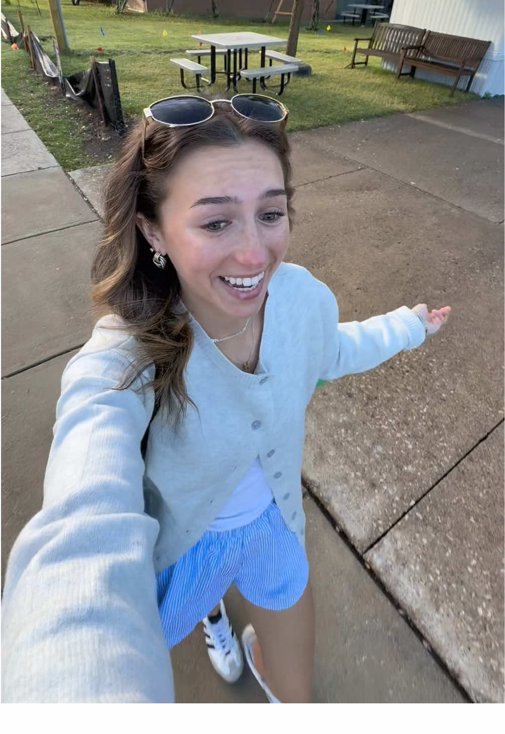 Happy hump day!! Hope your week is going well 🫶 #diml #collegelife #collegeclass #Vlog #DailyRoutine 