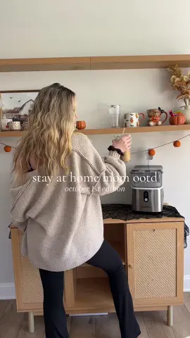 happy october 1st ootd🍂🤎🎃 #OOTD #stayathomemom #sahm #fallaesthetic #tiktokshopfalldealsforyou 