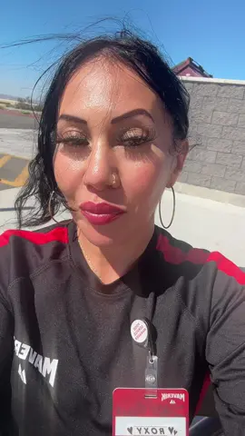 Best way to bring in the first is working and with good vibes 💯 #1stofthemonth #foxy💋roxy #chicana #roxana🤎 #💋arizona_finest💋 