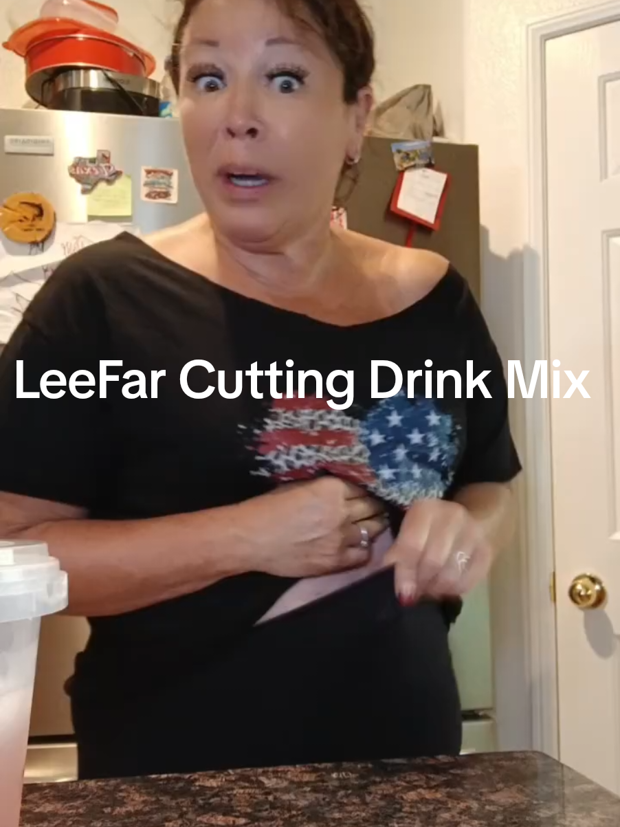 Replying to @bpalm10 LeeFar Cutting Drink Mix #yerbamate #cuttingdrink #naturalglp1 #curbcravings #tiktokshopblackfriday @Leefar US 