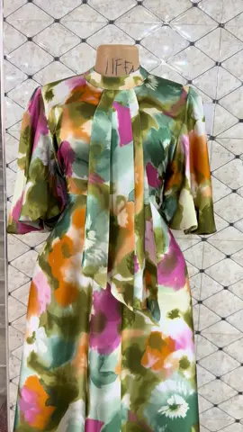 0659428610 TUNASHONA NGUO AINA ZOTE  TUNAPATIKANA TANDIKA PLAZA #MISHONOPAMBE #mishonomizuri #STYLEZAVITAMBAA #mishonoyakisasa #wanawakestyle 