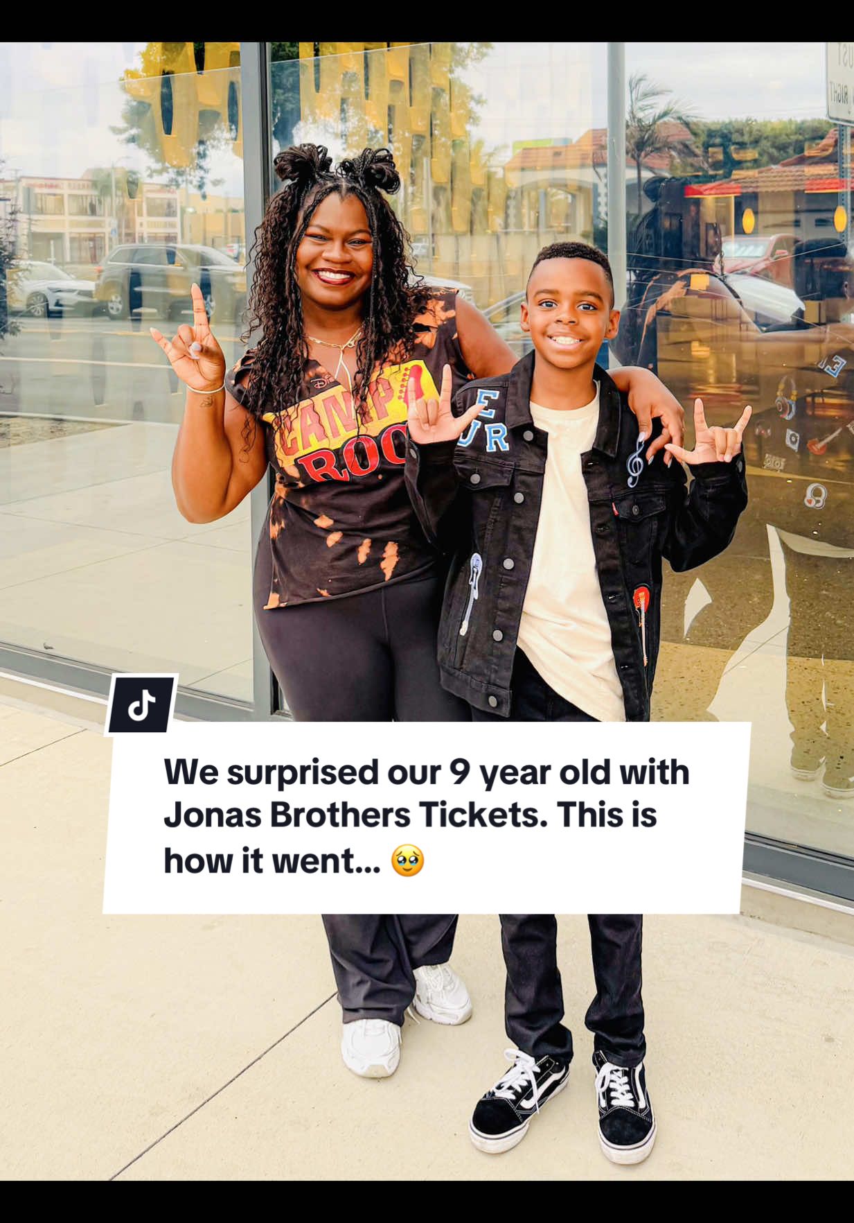 We surprised our 9 year old with Jonas Brothers tickets in Anaheim. This is how it went… 🥹 Now they’rep coming to Vegas. Should we run it back in November ?? @joejonas @Nick Jonas @Kevin Jonas @Jonas Brothers #JonasBrothersconcert #Greetingsfromyourhometown #JonasBrothersAnaheim #jonasbrothers20 