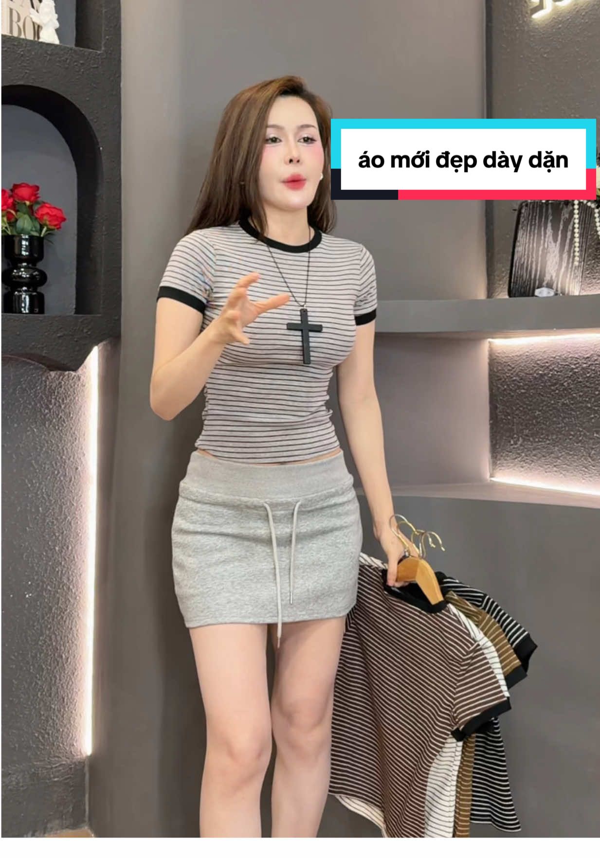 Áo đẹp mà giờ này úp cho nó linh... #xuhuongtiktok 