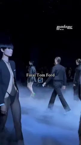 Le final #tomford 🌌✨ #parisfashionweek #TikTokFashion #fyp #pfw 