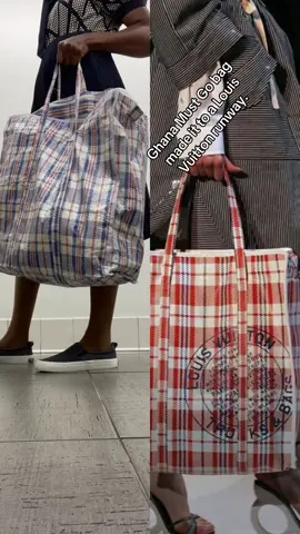 Louis Vuitton X Ghana Must Go Bag debuts  #lizaonthego #louisvuitton #Runway #model #ghanatiktok🇬🇭 