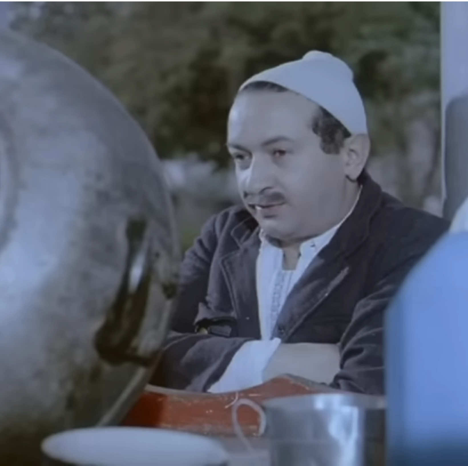 ابتديت أخاف… #نور_الشريف في فيلم عسل الحب المر (1985) 