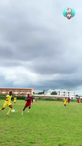 The opening goal of the Moonhaven Tournament 2025 came from @f8ballersafrica against Alimosho FC — a brilliant finish by Joshua Gideon! ⚽✨  #mht2025 #sport #football #moonhaventournament #footballtournament #tournament #sportsontiktok #footballtiktok #fyp 