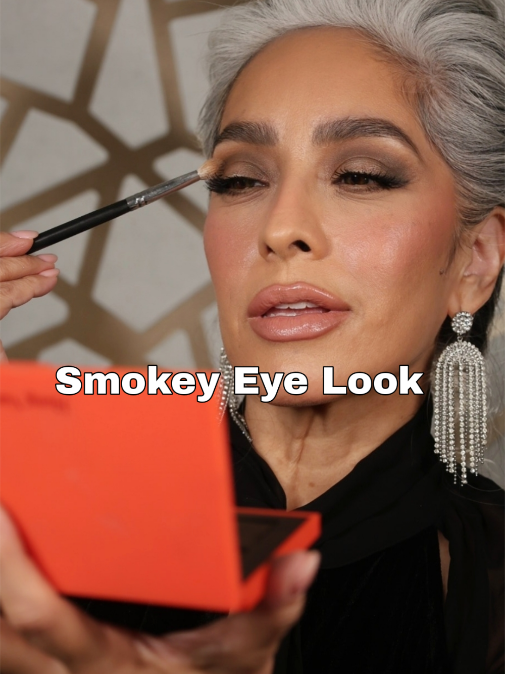 Can we rock a smokey eye in our 50s? Yes we can. It's easy when you use the right brushes and high quality matte eyeshadows. Let me know if you want a full tutorial. @Hung Vanngo Beauty  #makeupover50  #smokeyeyemakeuplook 