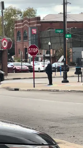 Batoven out here doing street proformances now sheesh #yeeyee #fypシ゚viral #fypシ #fyp 