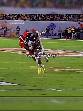 Who Made The Best Superhuman Play?#nfl #football #sports #viral #athlete 