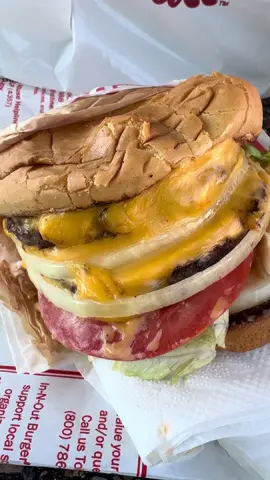 #innoutburger #foodies #burgers #animalfries #fypage if you’re a fan of In-N-Out Burger, please share your experience and how you normally order your burger and is it any of the burger that you would put above the famous In-N-Out Burger 🍔  I’ll be waiting for your comments. Please share a video. Thank you @@IN-N-OUT burger