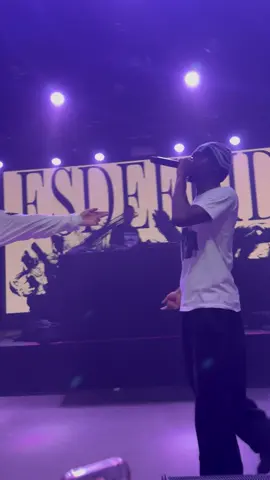 lv sandals live in vienna #esdeekid #esdeekidvienna #lvsandals #rebeltour #flex