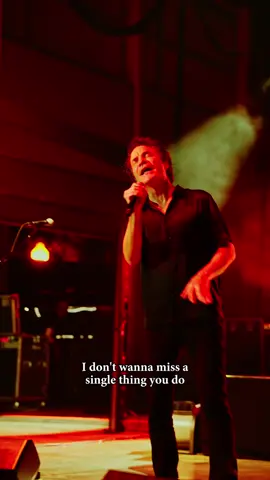 Our songs are always better when you sing along 🎶 🎥 @definitelynotthesadpunk_ 