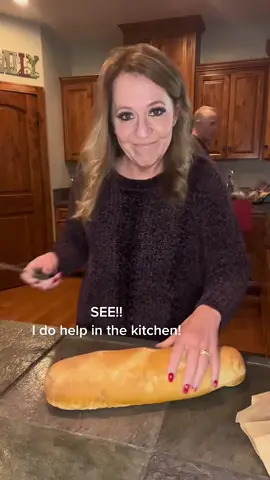 Look! I do help in the kitchen!! 😂😂😂 #husbandswhocook #teamterryliving #couplecomedy #couplefun #teamterryketo