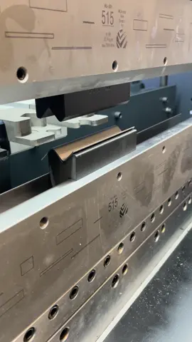 Testing out 3Dprinted sheet metal bending tools. Printed with ONYX on Markforged x7. #3dprint #3dprinter #3dprinting #sheetmetal 