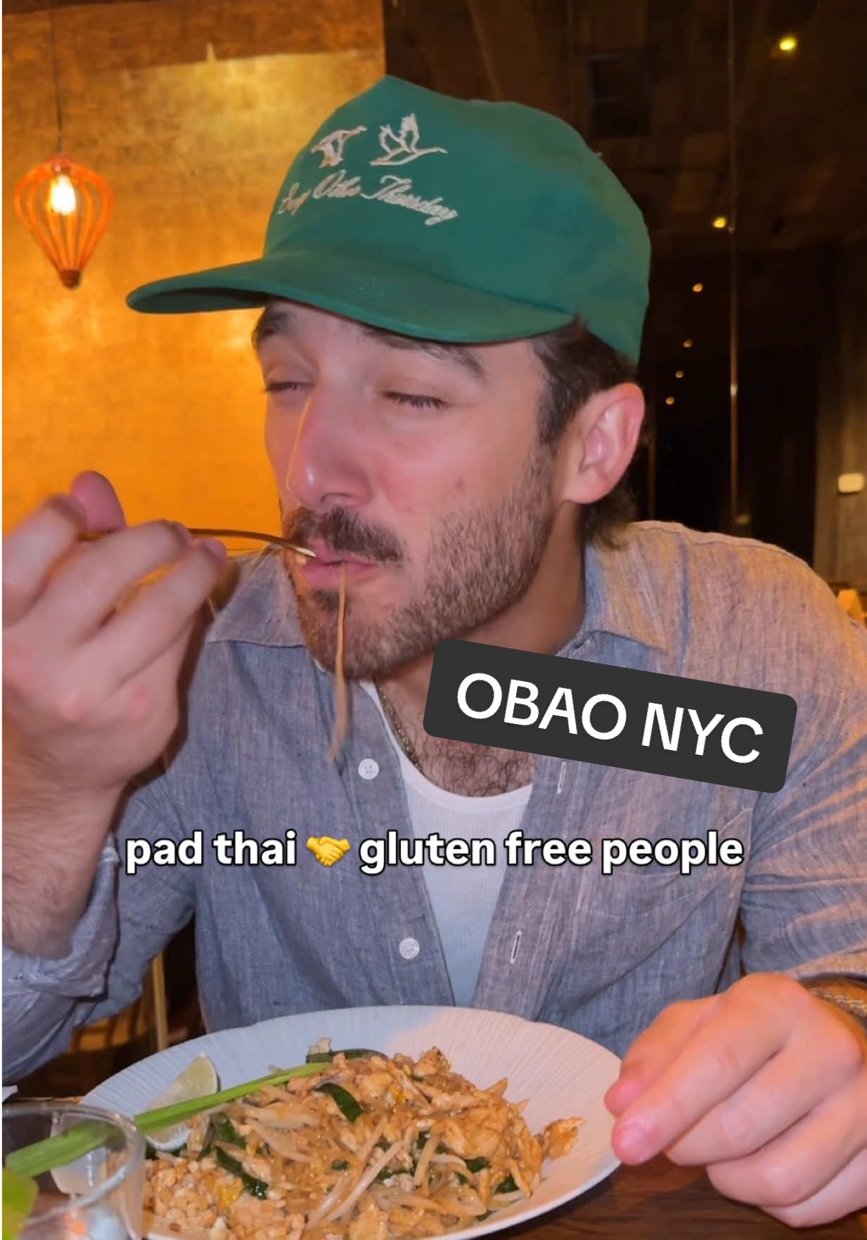 can’t ever go wrong with pad thai🔥 Pad thai is usually gluten free but sometimes places put things like soy sauce or something in there. So while we were in NYC we took to @Find Me Gluten Free and saw that @OBAONYC had solid ratings. we were craving pad thai so on we went. OBAO made my dish safe for gluten, dairy, shellfish allergy, and it was super tasty have you guys ever been here? how was your experience?