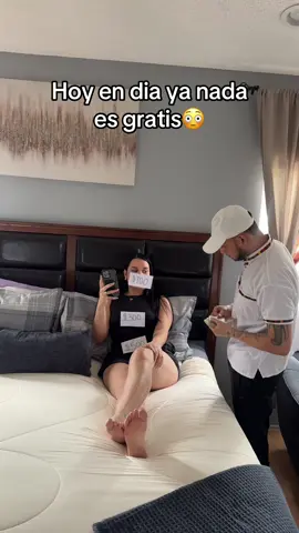 Hay mis amores ya en esta vida nada es gratis 🙃🤣🤣 #parati #funnyvideos #divertido #fyp #divertidos 