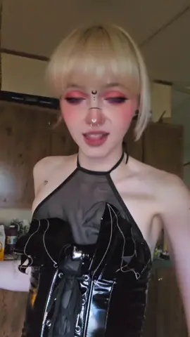 Happy October 1st! #fakebody #OOTD #fyp #SpookySzn #alternative 