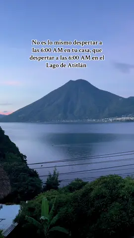 Nada como despertar en el lago 💫 #guatemala #lago #lagodeatitlan #atitlan #lake #amanecerbonito #amanecer 