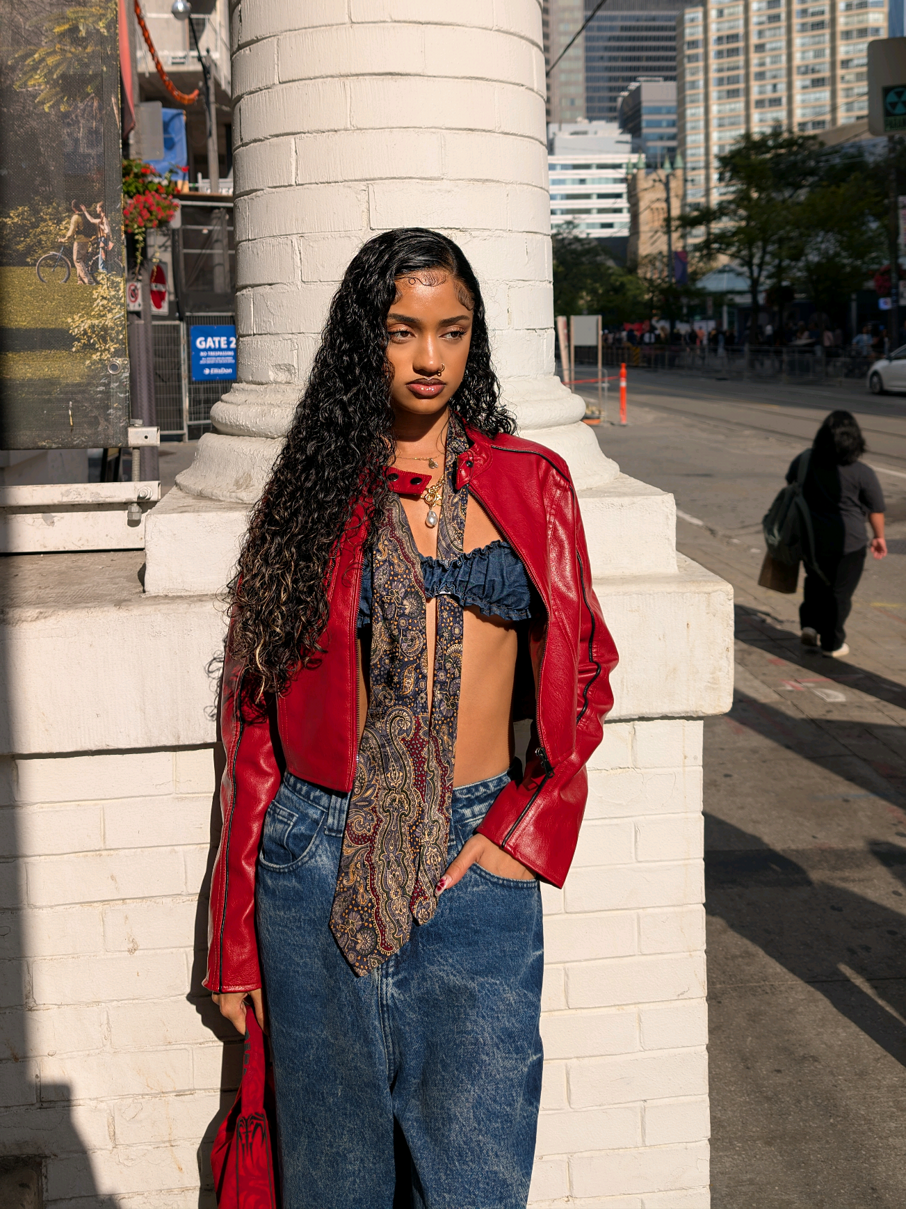 can't stop wearing ties lol #OOTD #fitchecks #fashiontiktok #outfitinspo #nyfw 