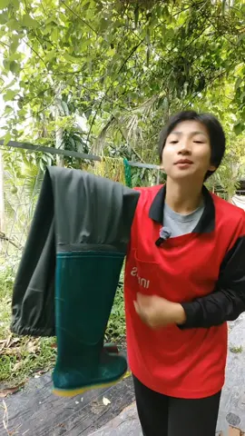 รองเท้าบูทลุยน้ำ#รีวิวของดีบอกต่อ #รองเท้าบูทกางเกงกันน้ํา #นภาพรเกษตรออนไลน์ 