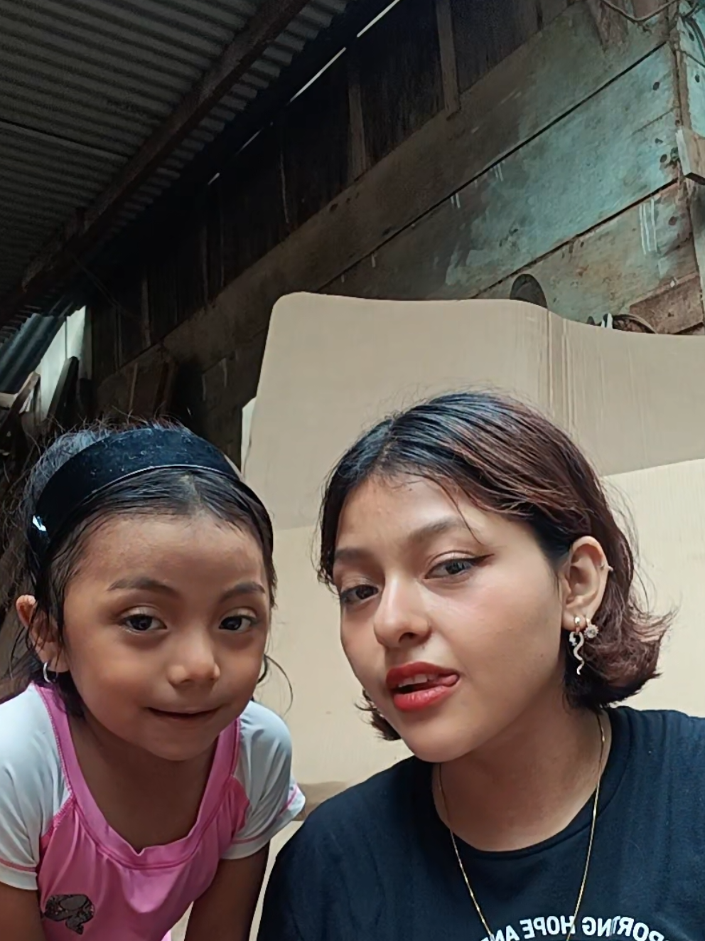 @Rosita🌹 y Mona🙉 #🤣 #hermanas #monayrosita #humor #Viral 