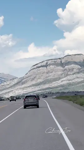 Chúc cả nhà nghe nhạc vui vẻ.