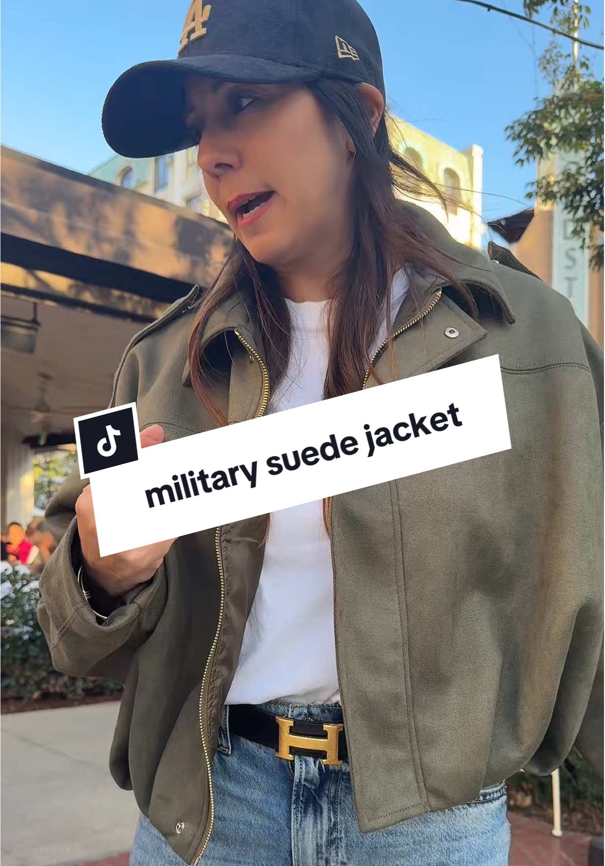 Military suede style jacket is gorgeous for fall! Grab your color! #tiktokshopcreatorpicks#suedestylejackets #militaryjackets #tiktokshopnewarrivals #fashionfalljackets 