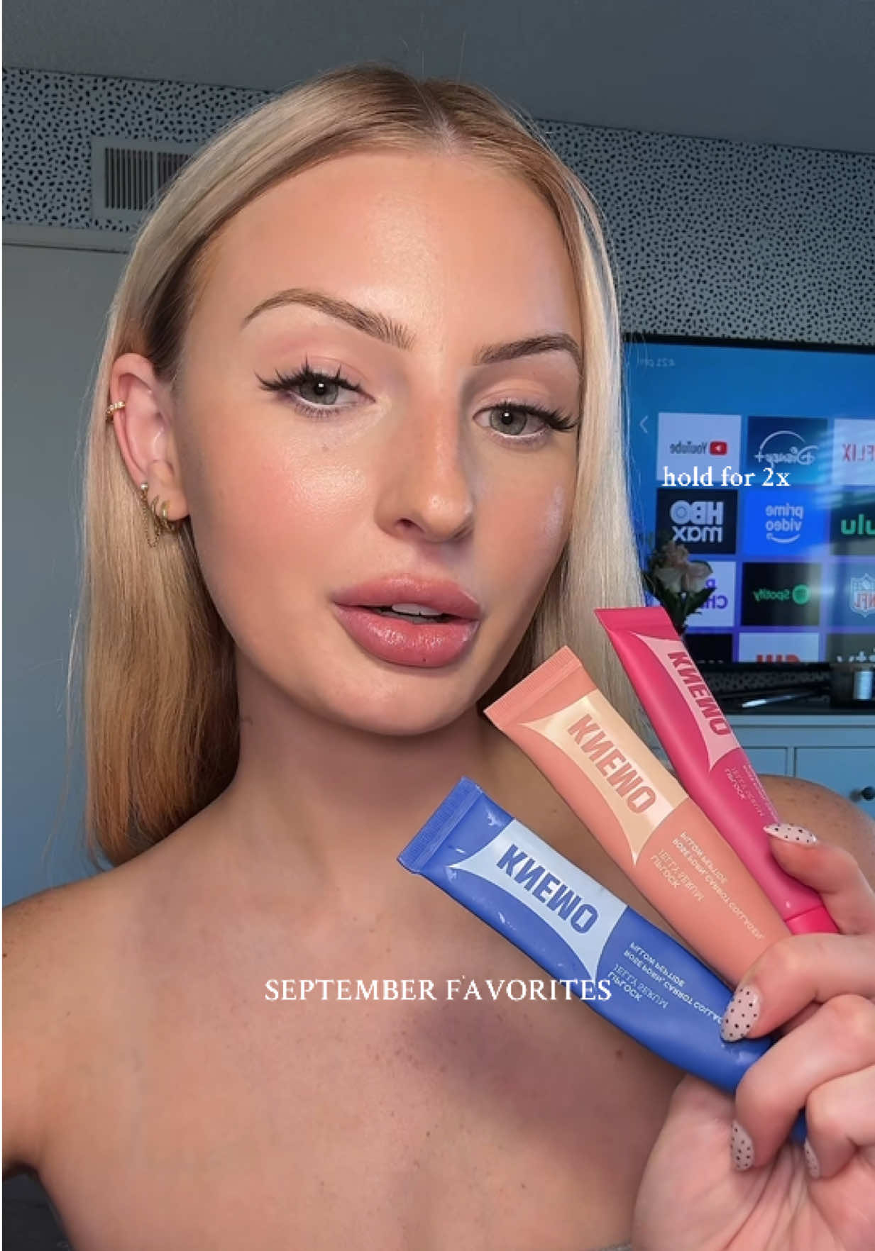SEPTEMBER FAVORITES: you can find all of these in my showcase 🧡 @KNEMO™ @Base Laboratories @Kitsch @Pound Cake @Kisslily @SKINN Cosmetics #septemberfavorites #beautyfavorites 