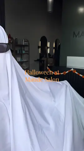 Happy Halloween @maudesalon  #halloween #salonlife #salonhumor 