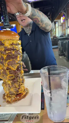 Yall think I got it?🤒 #burgers #cheeseburger #foodchallenge #mukbang #fyp 
