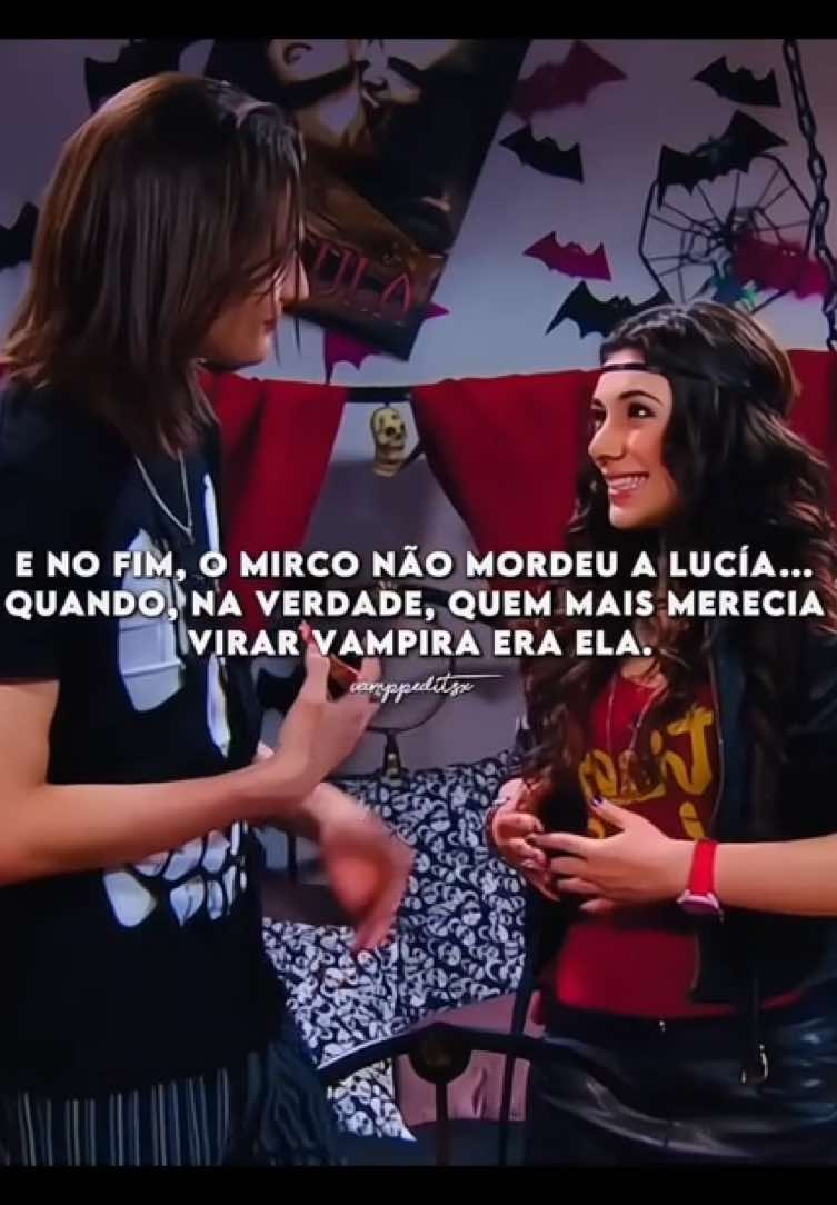 até a mãe dela foi mordida menos ela..💔 | #chicavampiro #mircovladimoff #mircia #foryoupage #luciabarragan 