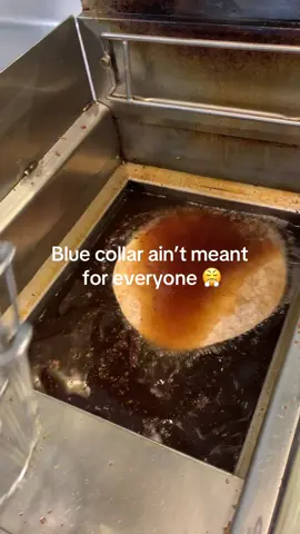 Y’all the oil was changed after this😭😭#bluecollarboys #dirtyhandscleanmoney