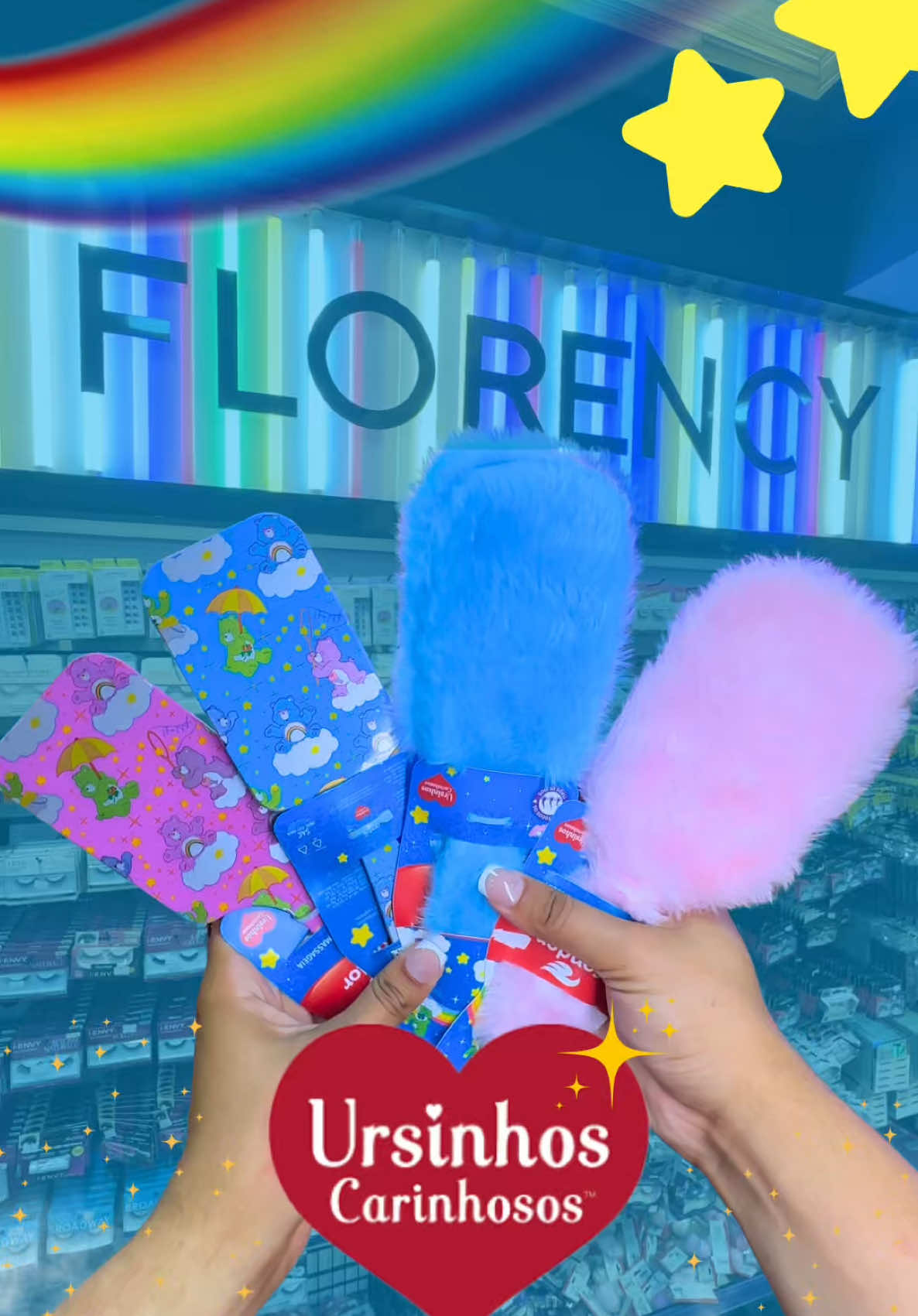 ✨🐻 A fofura chegou na Florency! ✨ As novas escovas dos Ursinhos Carinhosos da Condor já estão disponíveis e prontas para conquistar seu coração 💖💙💚💜 Não tem como resistir a esse lançamento cheio de cor, nostalgia e carinho. Venha garantir a sua e deixar sua rotina muito mais divertida e especial! 🌈🪥 #UrsinhosCarinhosos #Condor #Florency #Cosméticos #lojadecosmeticos        
