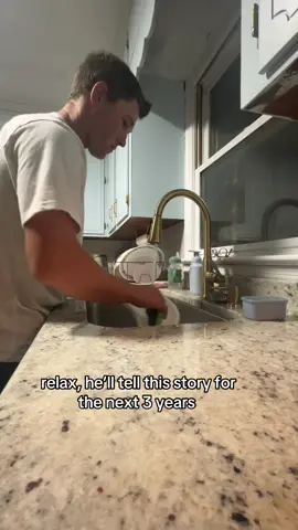 POV: He thinks this gets him out of arguments later 🤭 LADIES yall better pay attention If you’re looking for a good laugh, marriage humor, or just need proof that husbands can survive in the kitchen, this video is for you! 😅 💡 Husband doing chores ✅ 💡 Funny marriage TikTok ✅ 💡 Relatable wife life ✅ Because let’s be real, behind every happy wife is a husband trying not to break the plates.  #wifelife  #fyp #marriage 