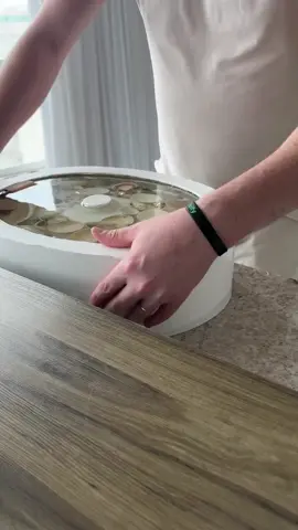 • Se liga nesse trabalho incrível do Professor Junior do Curso Viver de Resina e ArtesanatoFlix 💯  Aprenda no LINK DA BIO 🔥 #epoxy #resinart #epoxyresin #woodworking #rivertable 