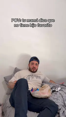 Que ganas de ser el hijo favorito JAJAJA a que no se lo mandas a tu carnal? 😂 #comedia #humor 