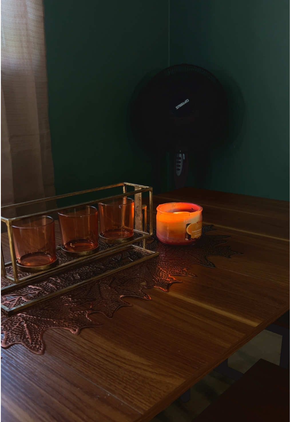 A productive day at home ✨Not everyday is the same some days i am super busy some days i just let my house be a mess and enjoy the day! 🧹🧽🧺 #adayinmylife #sahmsoftiktok #productiveday #contentcreator #cleaningmotivation 