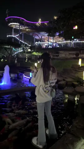 可笑的是我到現在還在檢討自己是不是哪裡不夠好