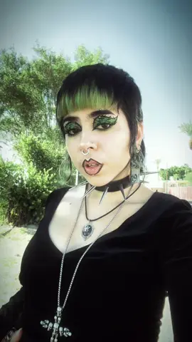 #goth #punk #ftm #chicana #wlw 