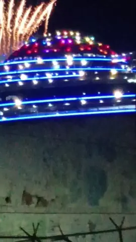 Luces extrañas en el helicoide.  ¿por qué esos fuegos artificiales? Ya todos sabemos lo que hacen o hacían allí. #helicoide #tortura #presospoliticos #dictadura #hastaelfinalvamosreal 