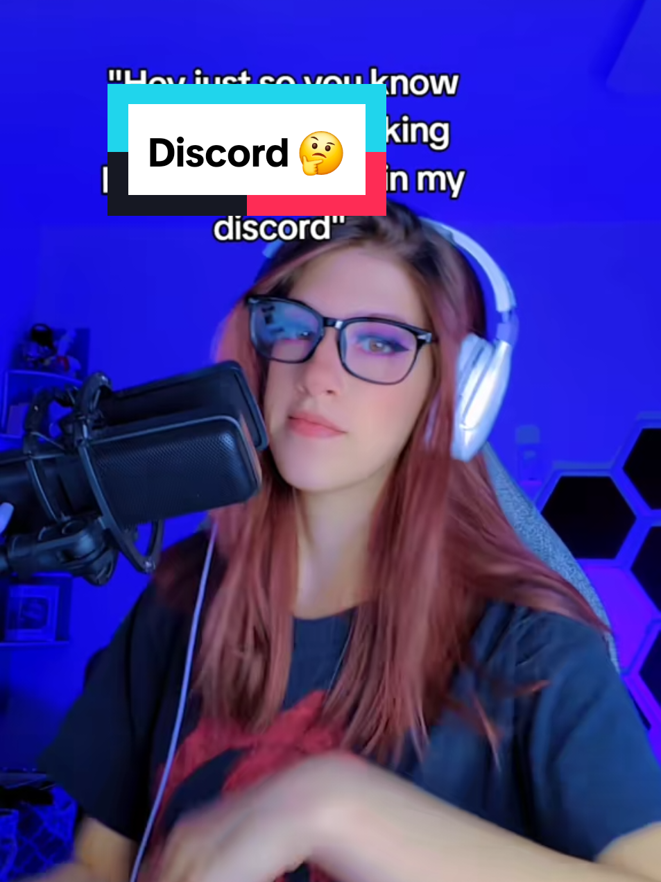 A friend to all is a friend to none🤔 #GamerGirl #gamer #gaming #discord 