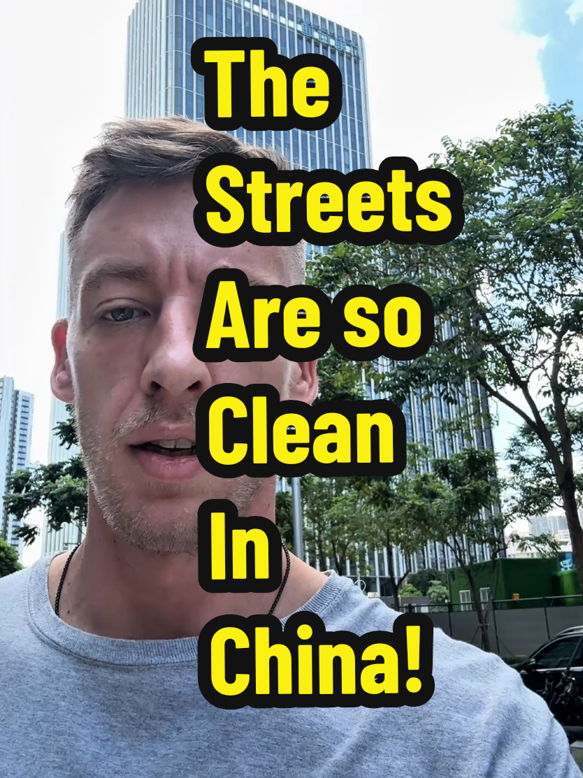 The streets in big city China are so clean. If you compare Shenzhen to NYC, it’s a night and day difference. #shenzhen #shenzhenchina #livinginchina #welcometochina #travelchina 