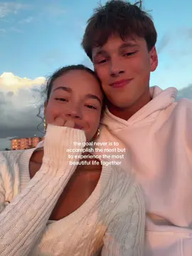 life is so fun with you #relatable  #couple #fypシ゚viral #fyp #beach 