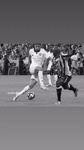 العشق🤍#جواو #جواو_فيلكس #foryou #foryoupage 