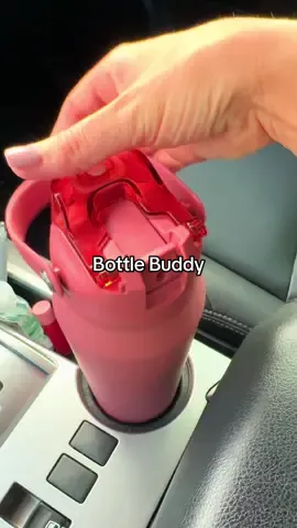 A tumbler that is actually cup holder friendly!!  #tumblercups #frostbuddy #tiktokshopfallsale #tiktokshopblackfriday #tiktokshopcybermonday 