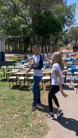O que você faz no intervalo da faculdade na roça? Kkkkkk #elcasso #foryou #fyp 